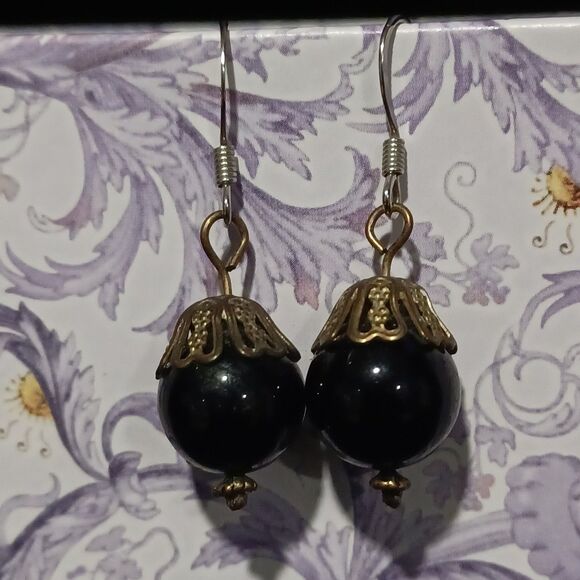 Source Unknown Jewelry - Vintage Gold-Toned Earrings w/ Black Bead